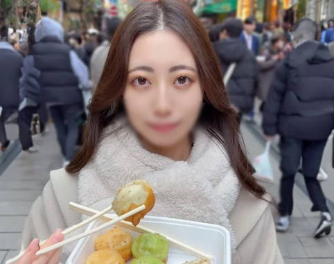 FC2PPV-4622082 超美女星巴克店员