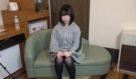 FC2 PPV 4680452 特典で无修正と膣内カメラ