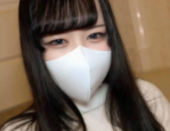 FC2PPV-4605722 射进娇小女人的紧致阴部