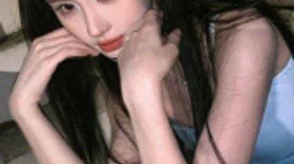 长相神似女明星鞠婧祎的反差淫娃被男友大力抽插，直接操到喷水，高潮不断全身抽搐！