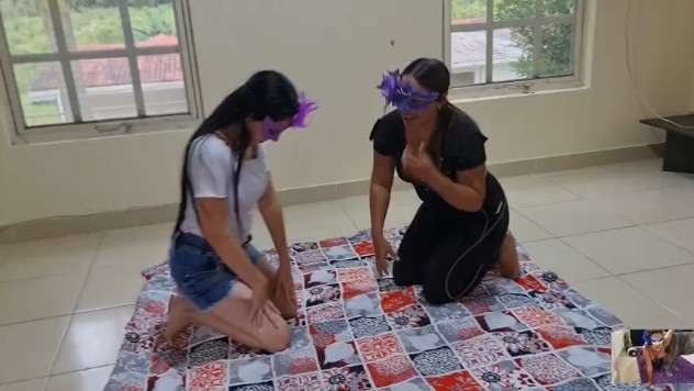 女同拉拉和狗狗双飞