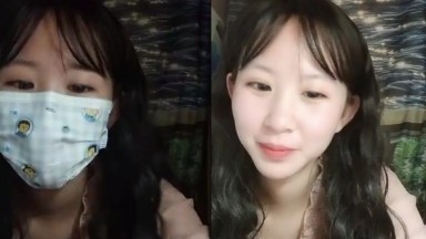 清纯女学生深夜宿舍赚外快！巨乳粉嫩小穴跳蛋自慰，淫水泛滥湿透床单