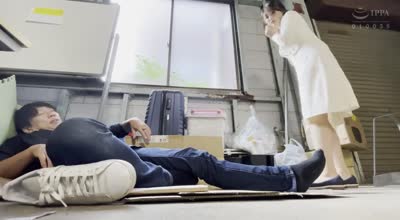 nacr-967大人しく真面目だった爱妻はチャラ男に骗され、见る影もないキメキメパリピギャルになってしまった… 森沢かな