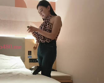 约了一个穿着非常性感的漂亮妹妹-强哥