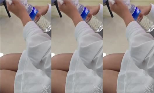 人多场合与骚气姐姐做爱