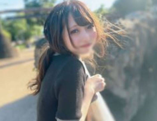 FC2PPV-4545189紧实身材被大鸡巴猛插